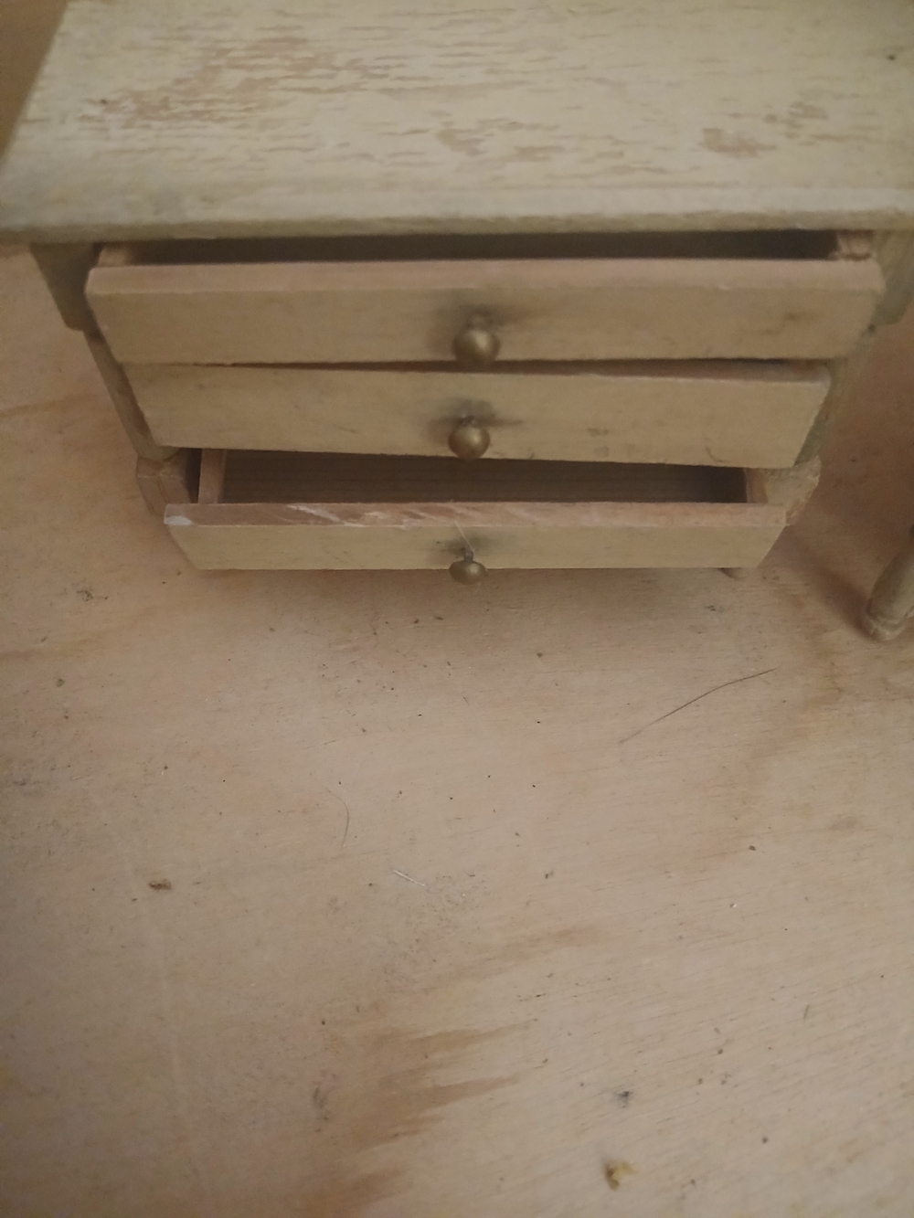 Vintage Miniature Bedroom Set Dresser Mirror Chair Nightstand - Picture 6 of 8